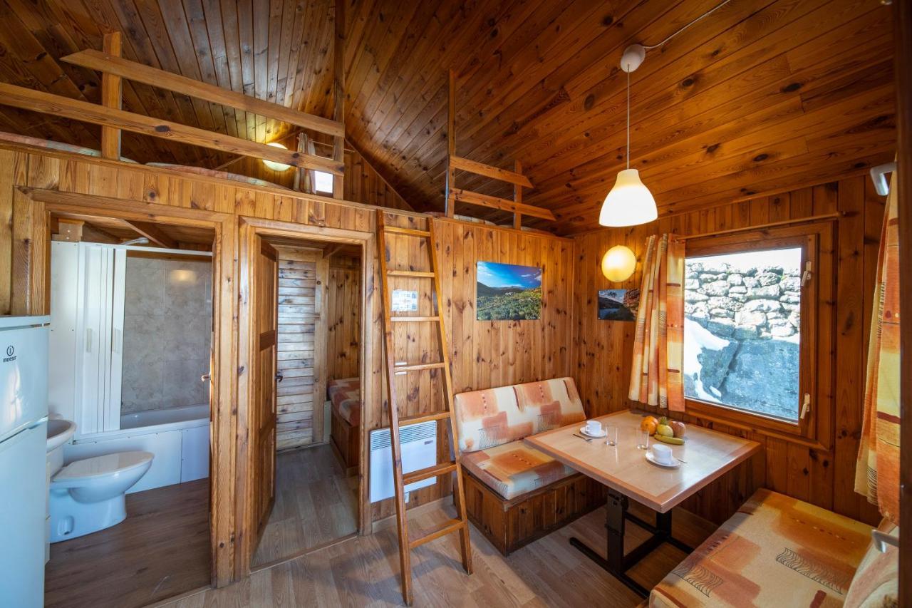 Camping Bungalow Serra De Prades Resort Vilanova de Prades Exteriér fotografie