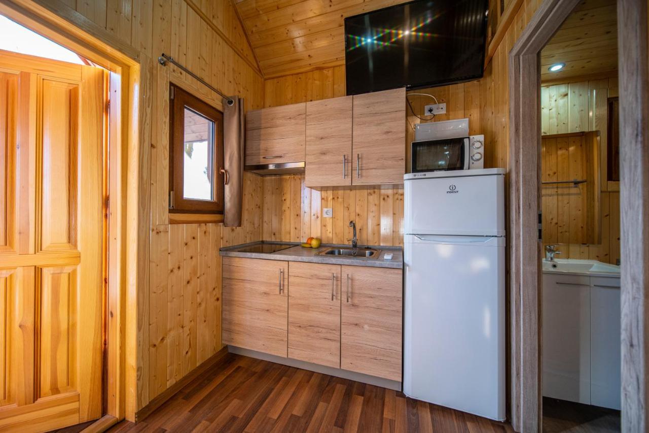 Camping Bungalow Serra De Prades Resort Vilanova de Prades Exteriér fotografie