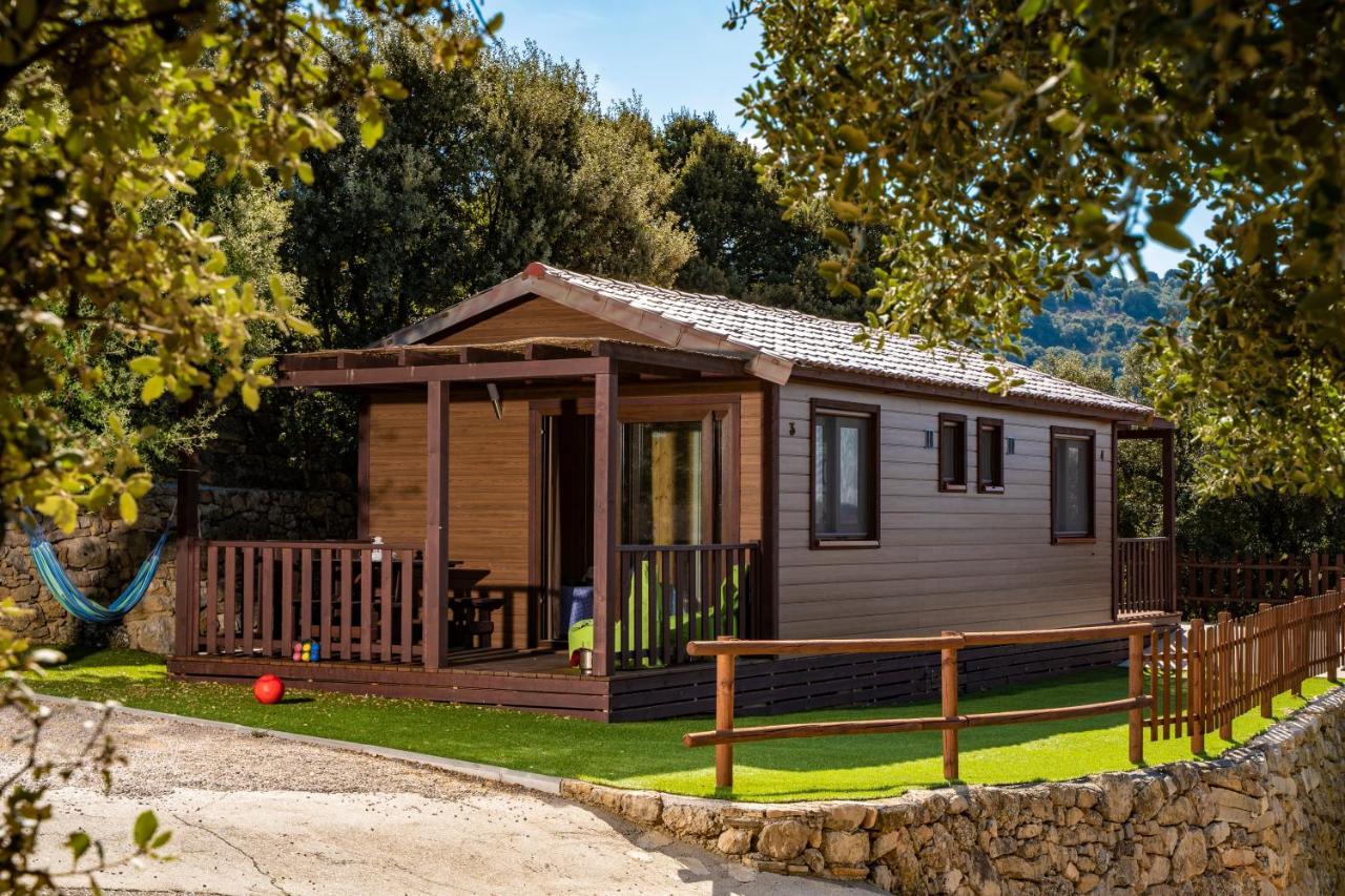 Camping Bungalow Serra De Prades Resort Vilanova de Prades Exteriér fotografie