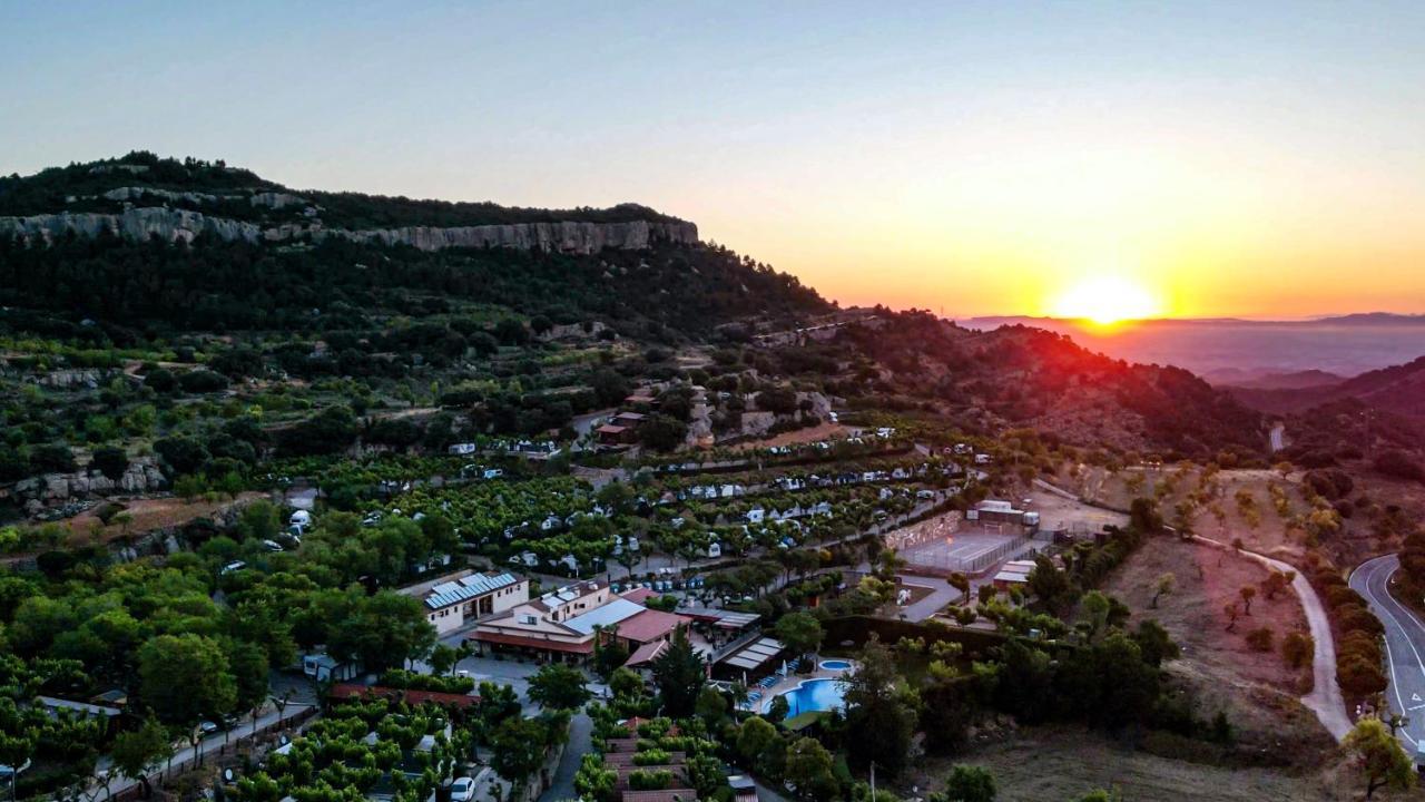 Camping Bungalow Serra De Prades Resort Vilanova de Prades Exteriér fotografie