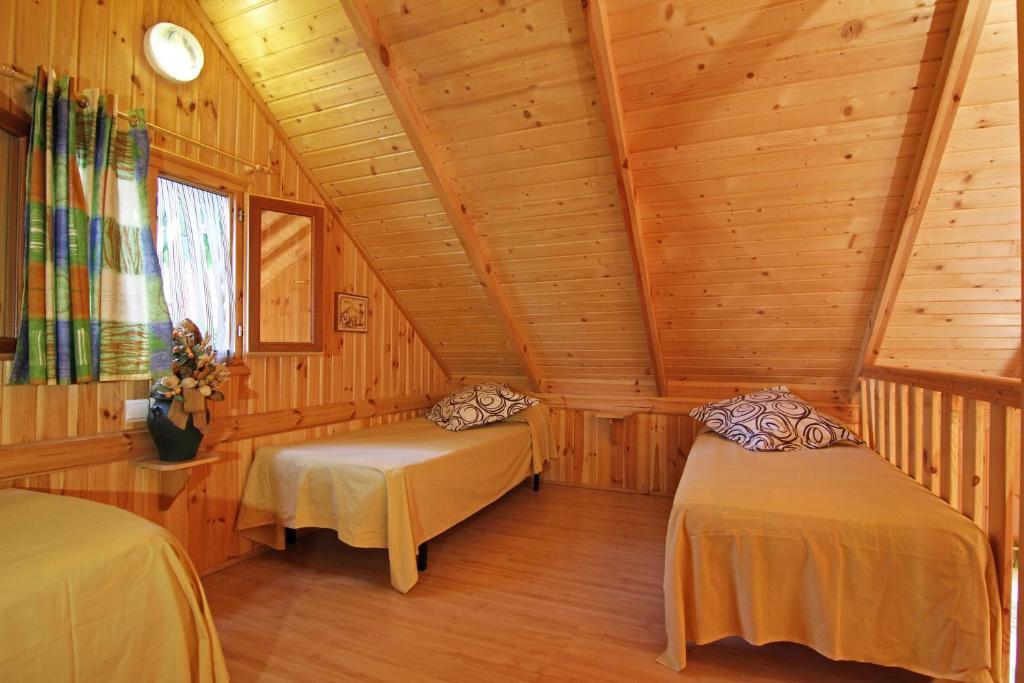 Camping Bungalow Serra De Prades Resort Vilanova de Prades Exteriér fotografie