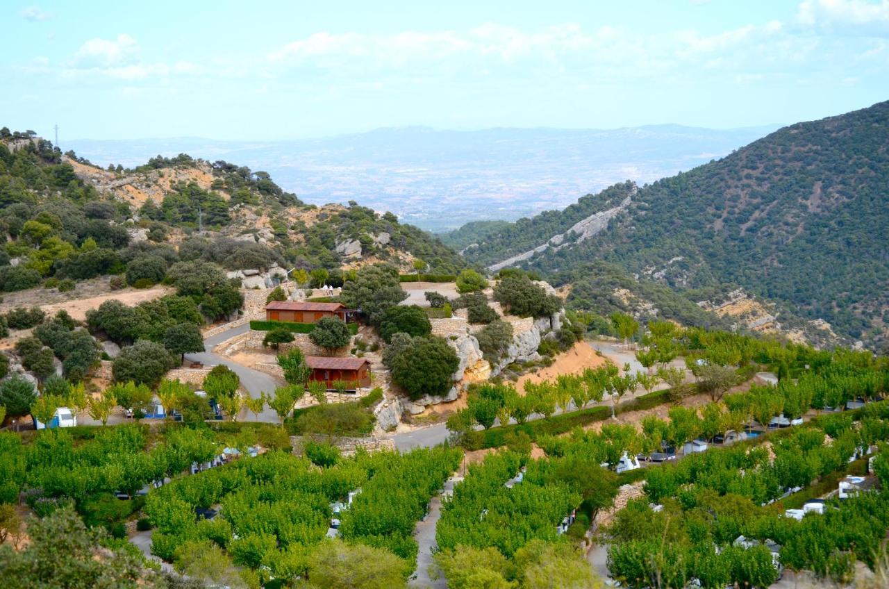 Camping Bungalow Serra De Prades Resort Vilanova de Prades Exteriér fotografie